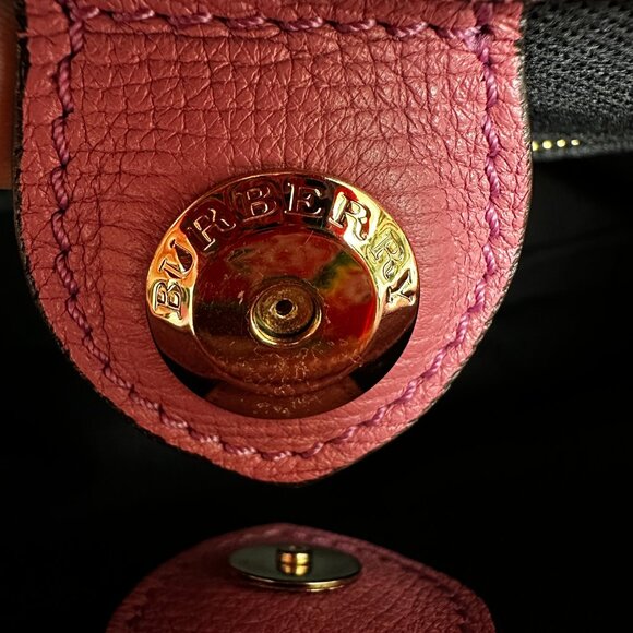 Burberry Pink Banner Bag - Picture 15 of 16